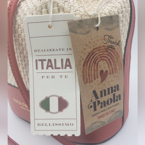 293- Anna Paola Bucket Crossbody Bag Made In Italy Genuine Italian Leather NWT - Picture 4 of 10